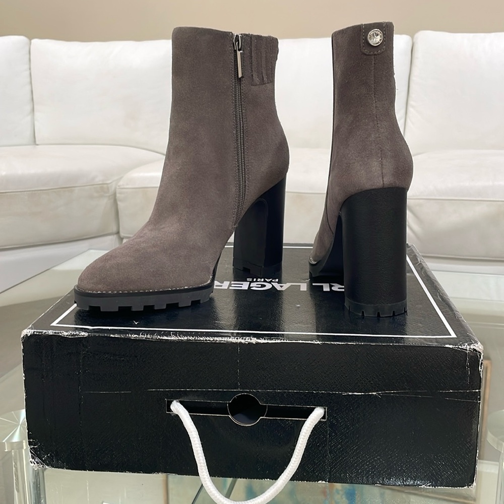 NIB Karl Lagerfeld grey suede leather ankle boots zipper lug sole chunky heels